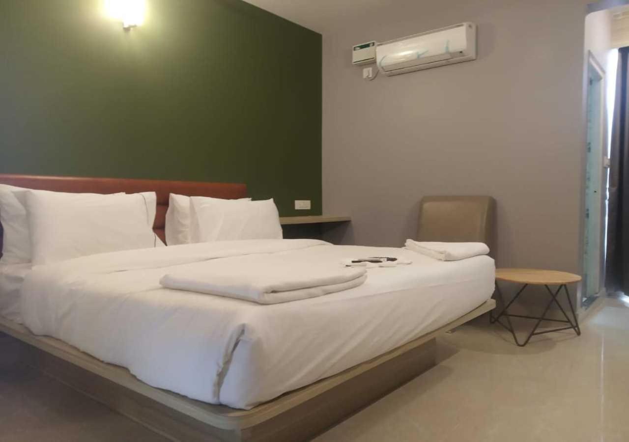 Air Avenue Hotel - Airport Devanahalli Luaran gambar